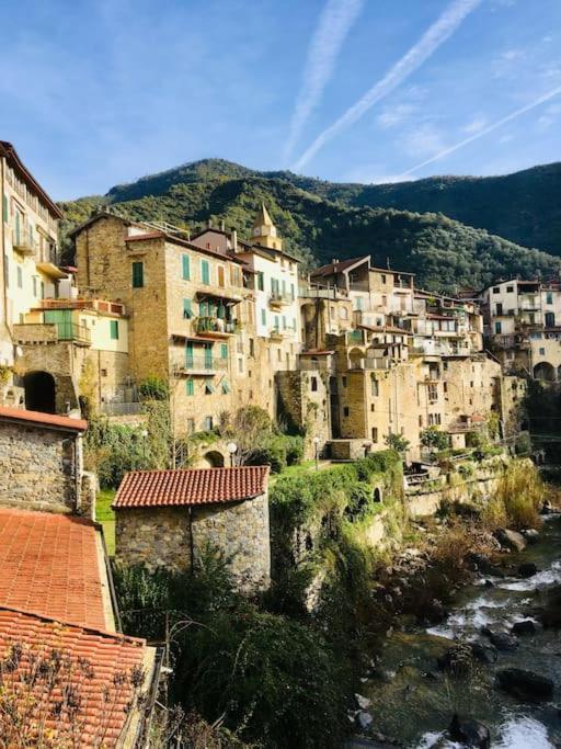 Casa Bertagna Apartman Rocchetta Nervina Kültér fotó