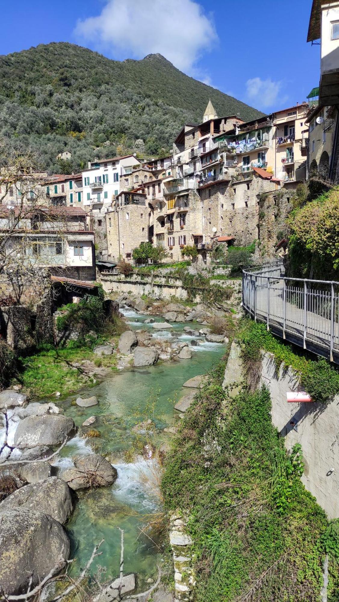 Casa Bertagna Apartman Rocchetta Nervina Kültér fotó